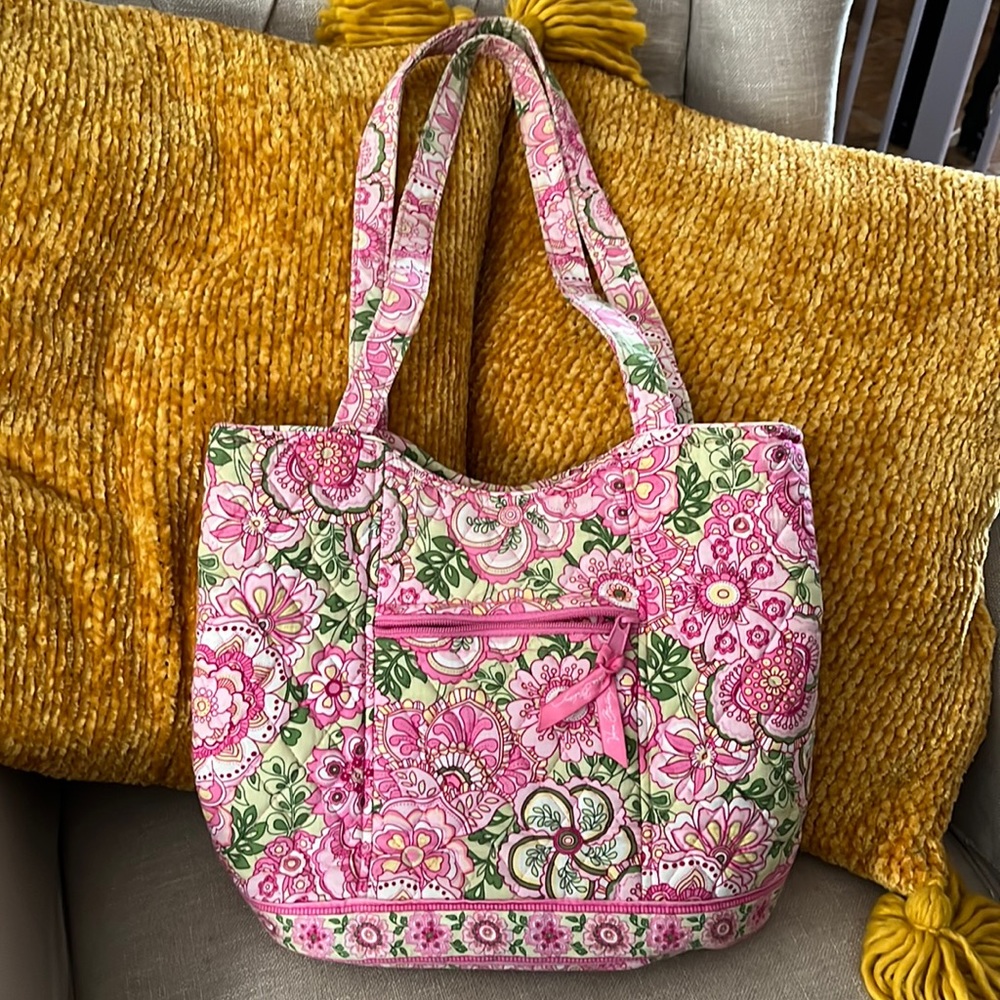 Vera Bradley hand bag